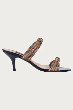 Adam Heels In Mix
