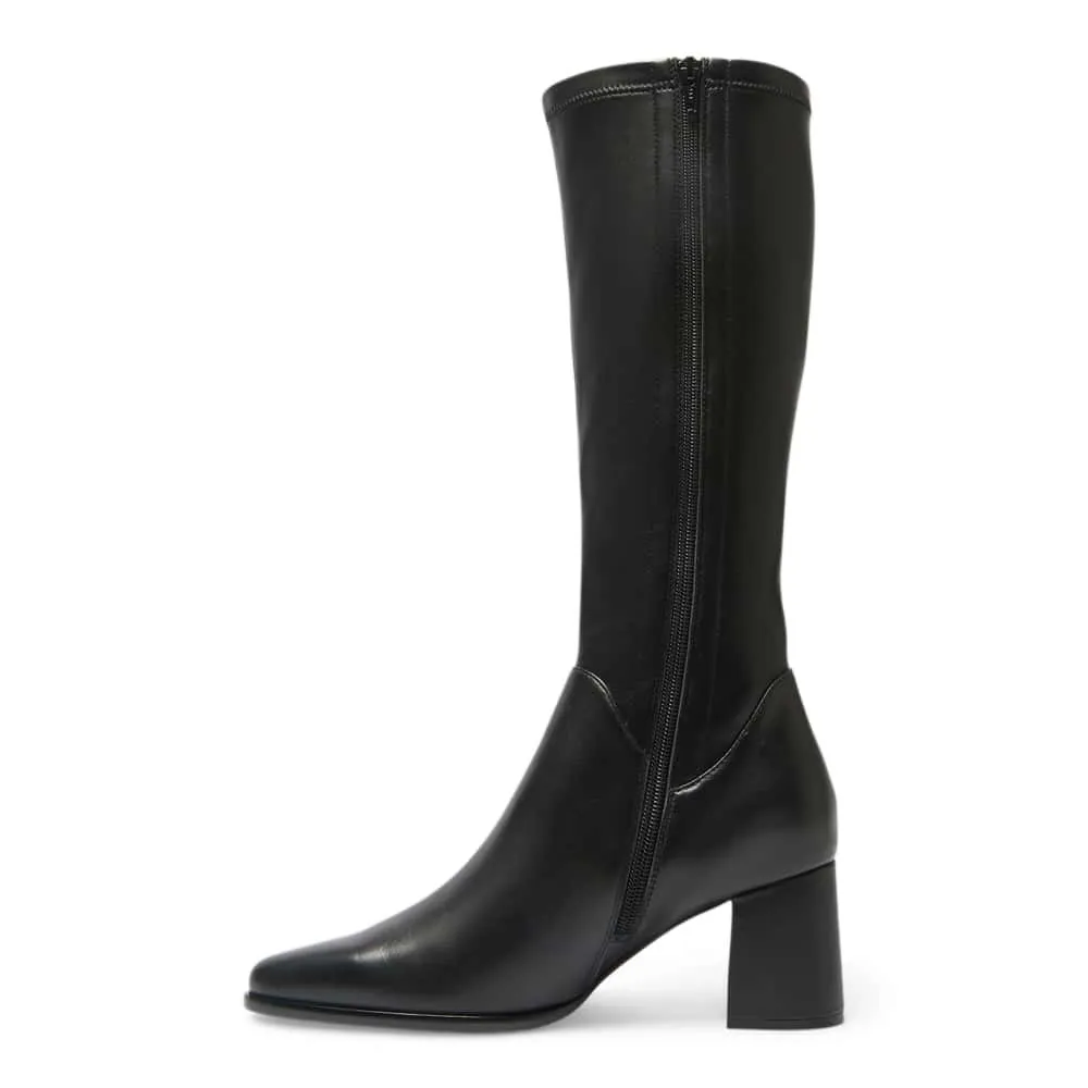 Altona Boot in Black Leather