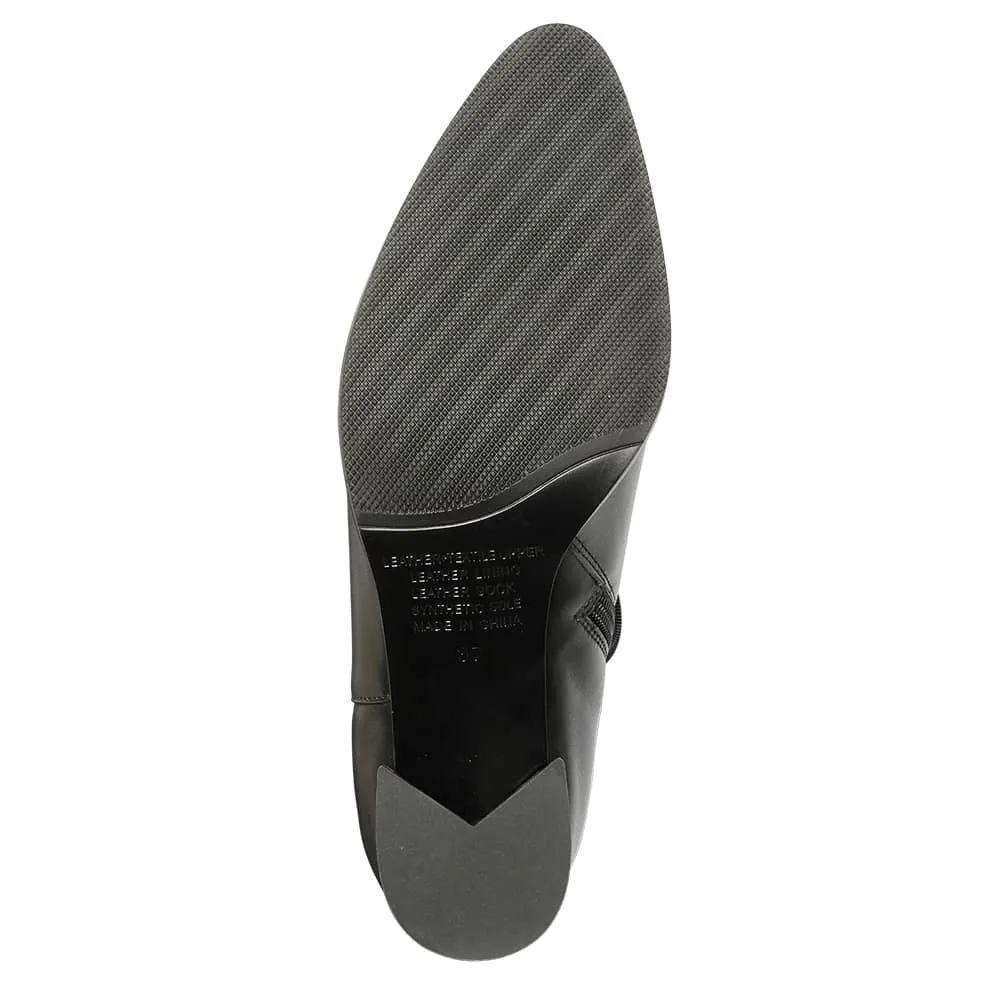 Altona Boot in Black Leather