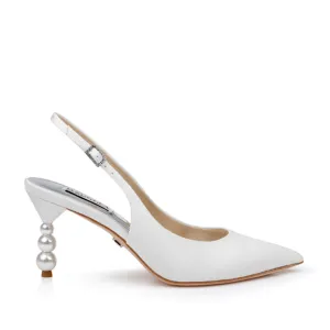 Badgley Mischka Women's Beatrix