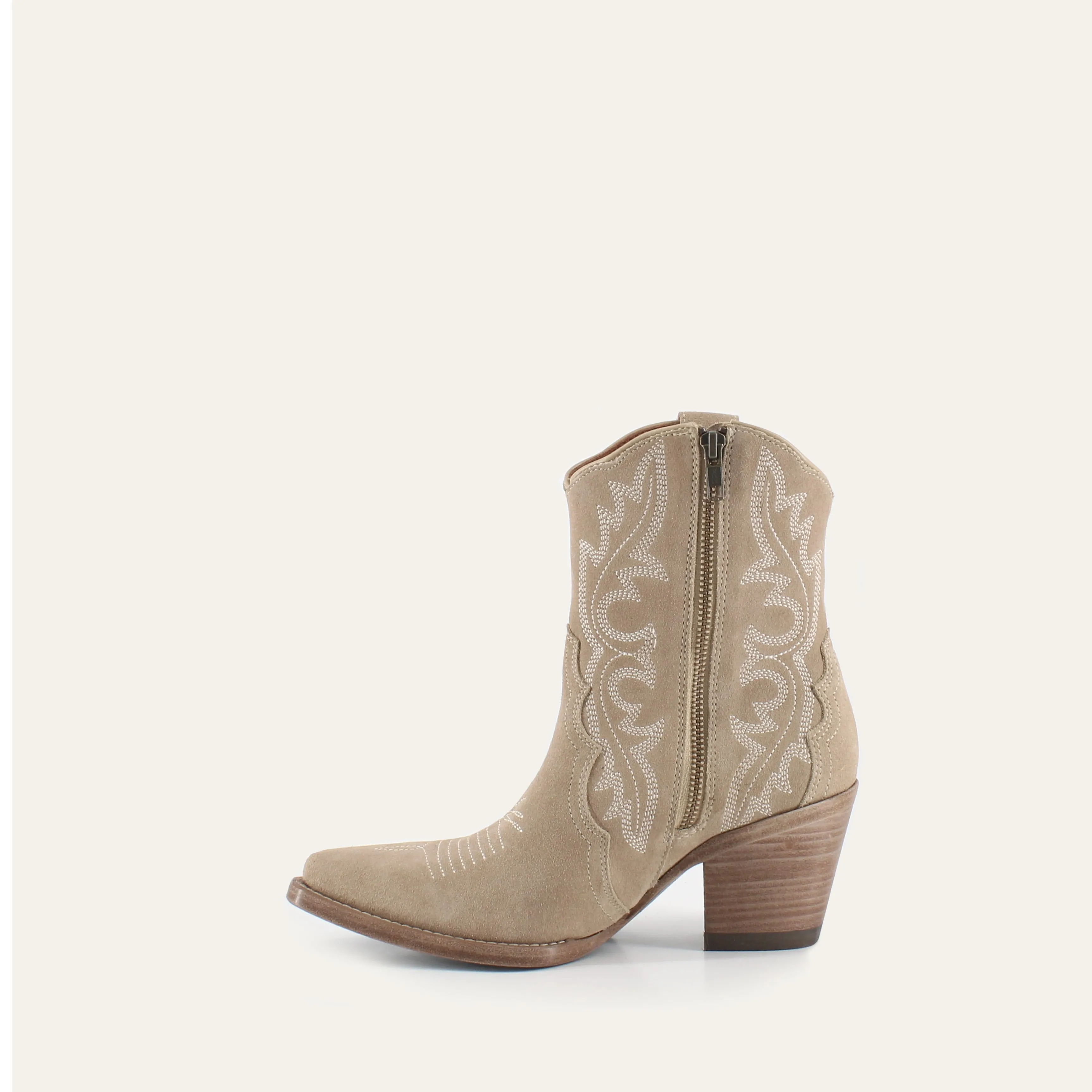 Brooke Leather Cowgirl Boots - Stylish Western Footwear & Comfort By Buck & Brana bro
