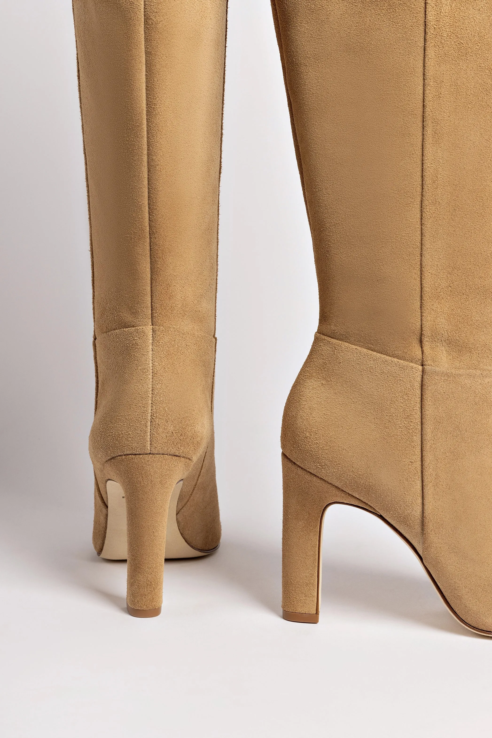 Cindy Hi Boot In Peanut Suede
