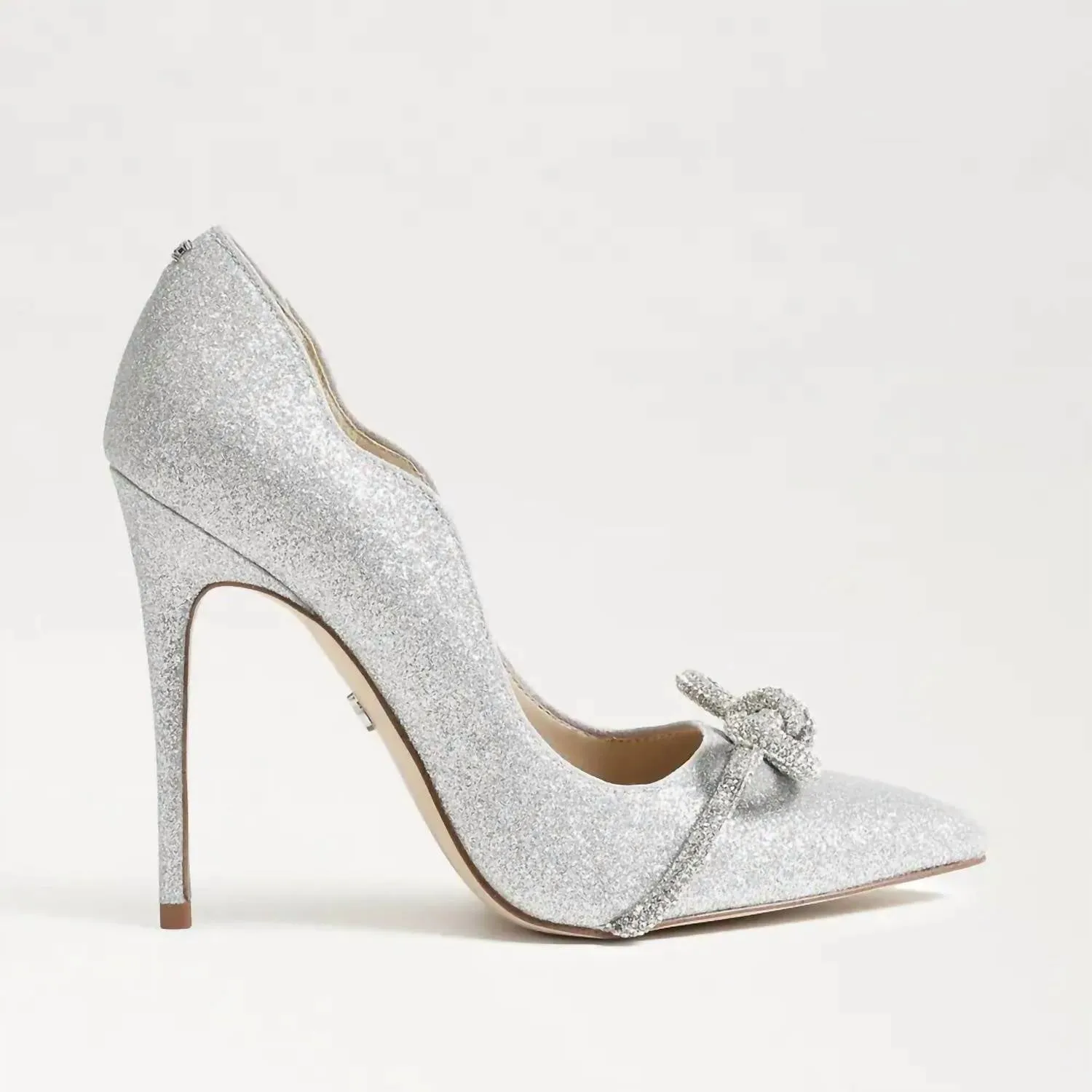 Deela Pointed Toe Heel In Soft Silver