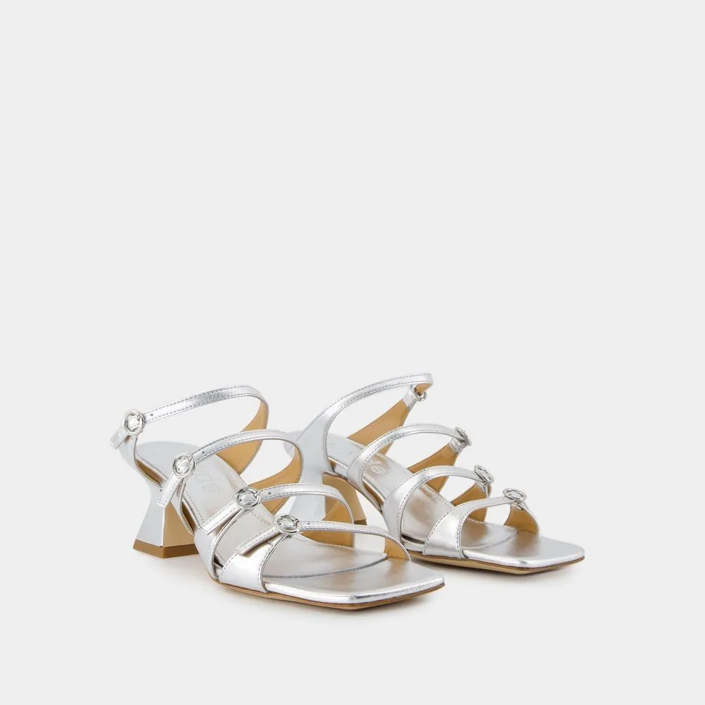 Eanna Pumps - Leather - Silver