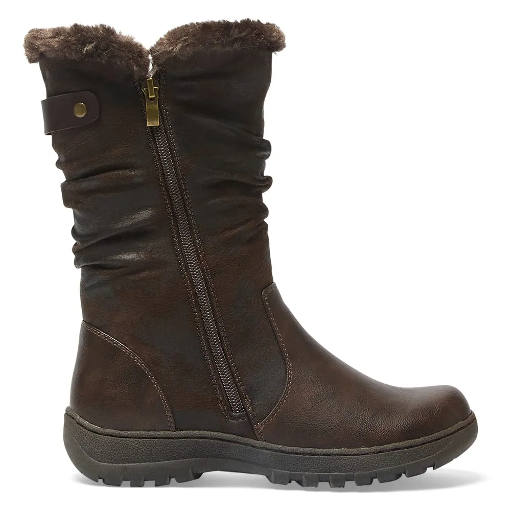 Element Boot in Chocolate Micro Smooth
