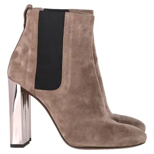 Fendi High-Heeled Chelsea Boots in Brown Suede
