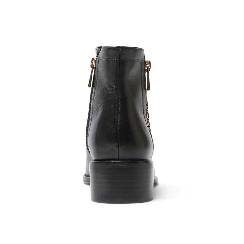 Fenton Boot in Black Leather