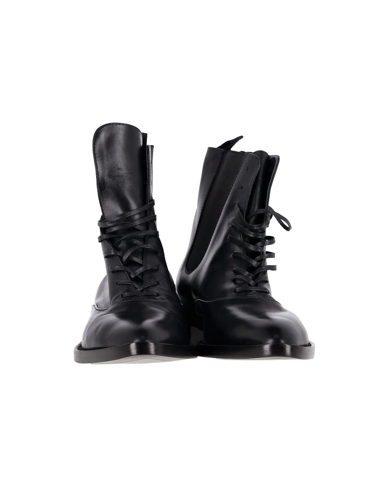 Gianvito Rossi Dresda Lace-Up Ankle Boots in Black Calfskin Leather