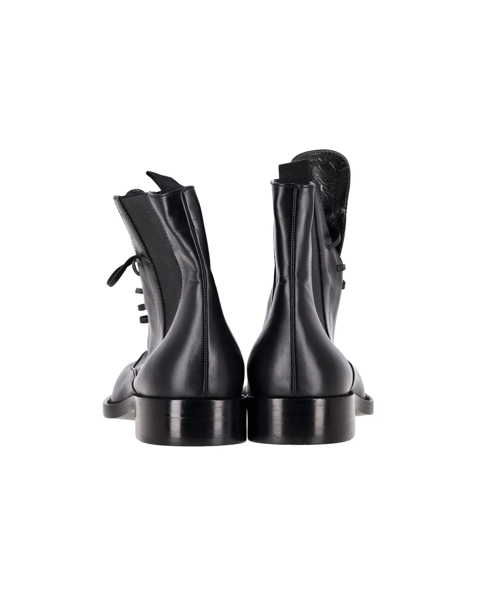 Gianvito Rossi Dresda Lace-Up Ankle Boots in Black Calfskin Leather