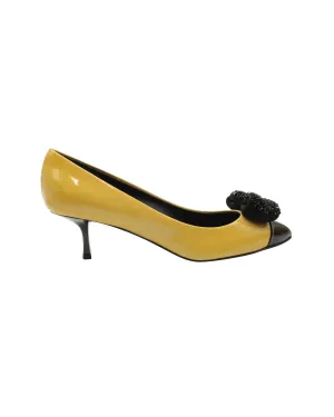 Giuseppe Zanotti Embellished Bow Pumps in Yellow Patent Leather