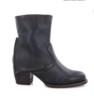 Iris Ankle Bootie In Black Rustic - US 7.5