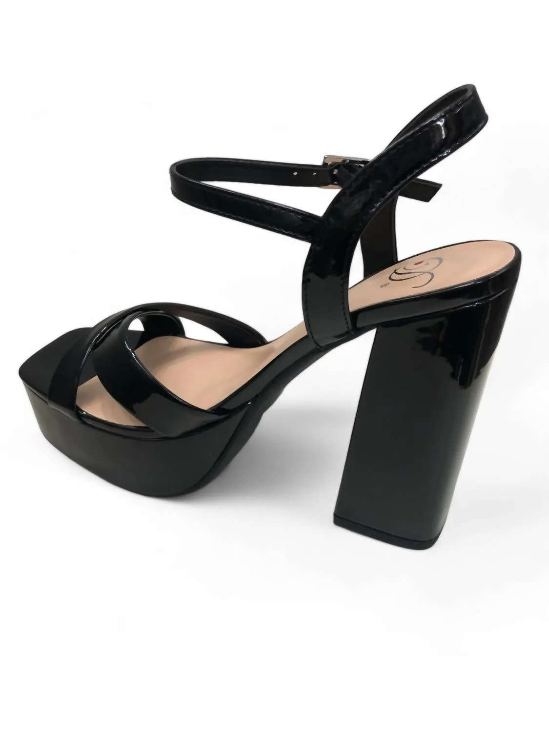 Ironed Platform Heel In Black Patent