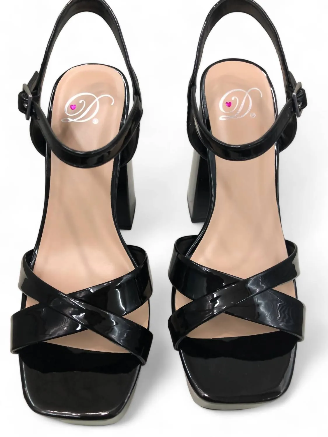 Ironed Platform Heel In Black Patent