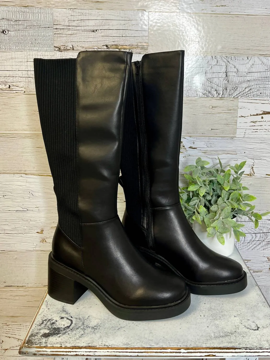 Malta Tall Boot In Black