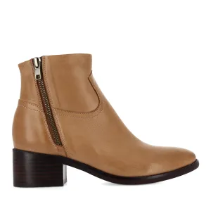 PARLA - TAN LEATHER