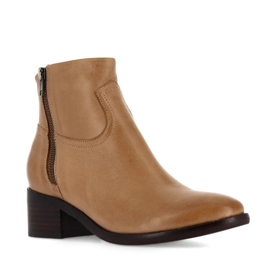PARLA - TAN LEATHER