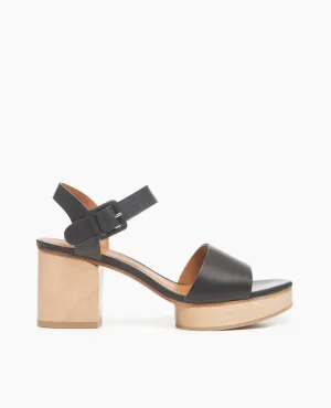 Riviera Open Toe Clog In Black