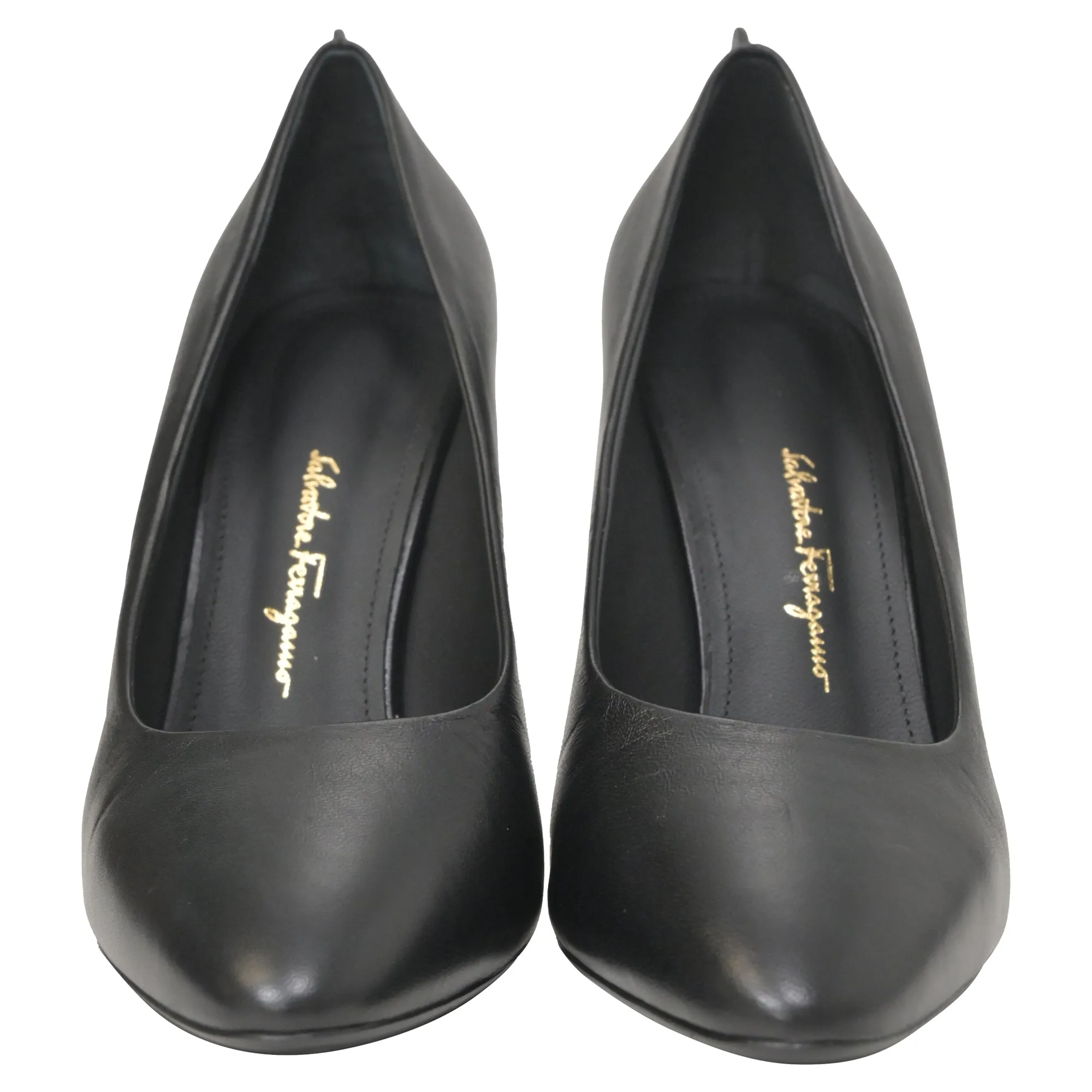 Salvatore Ferragamo Judy 87 Pumps in Black Leather