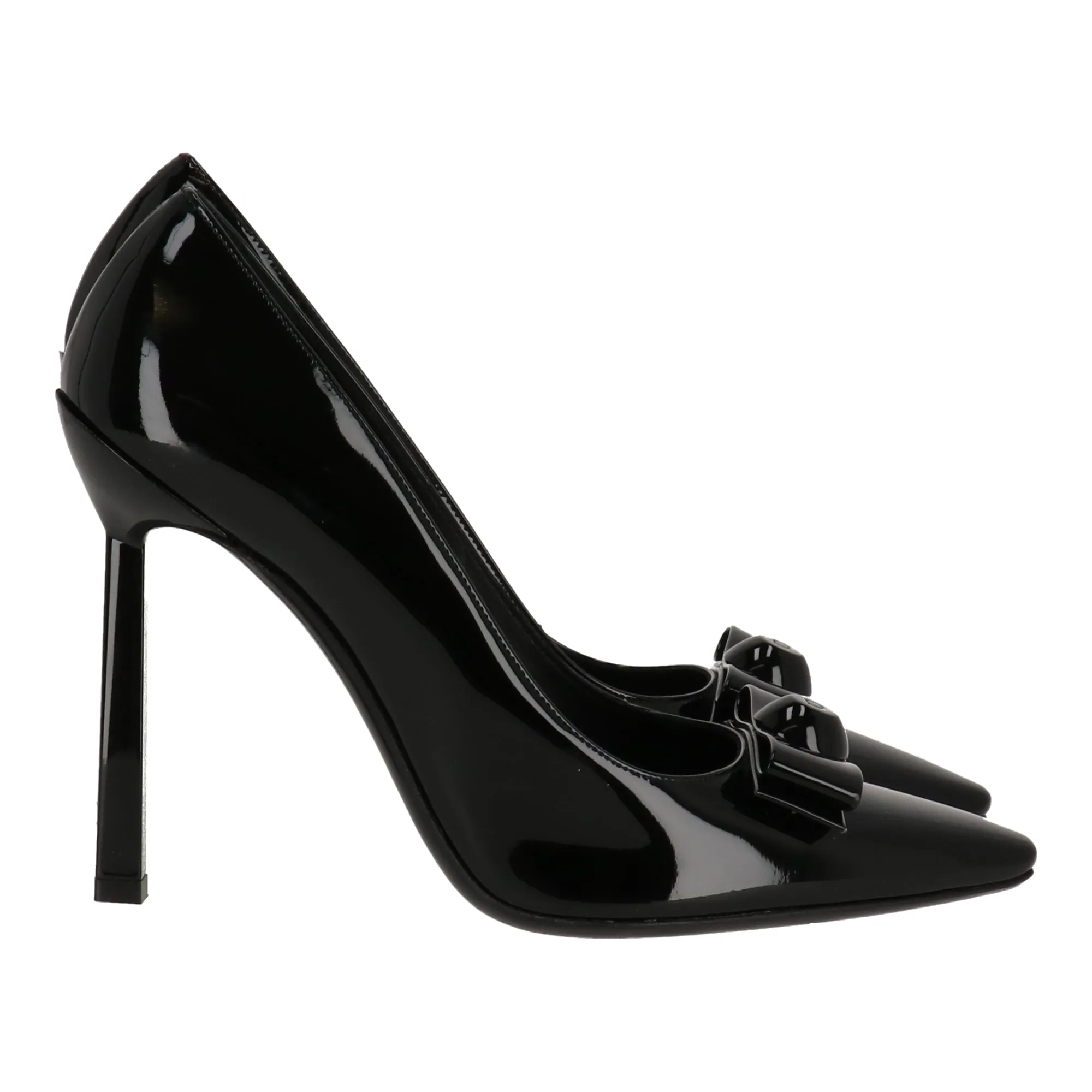 Salvatore Ferragamo Womens Black Pump