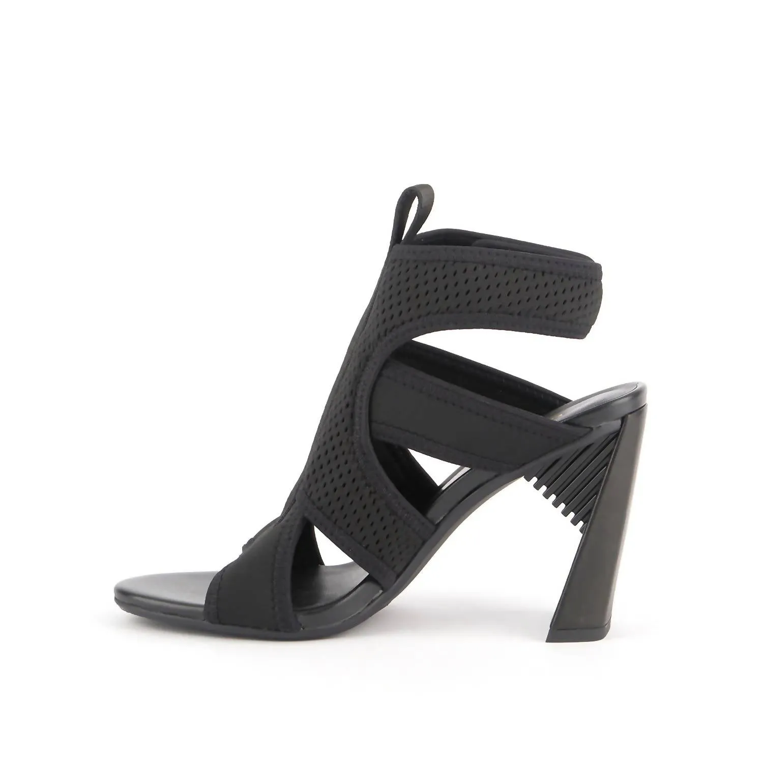 Sonar Surf Hi Bootie In Black