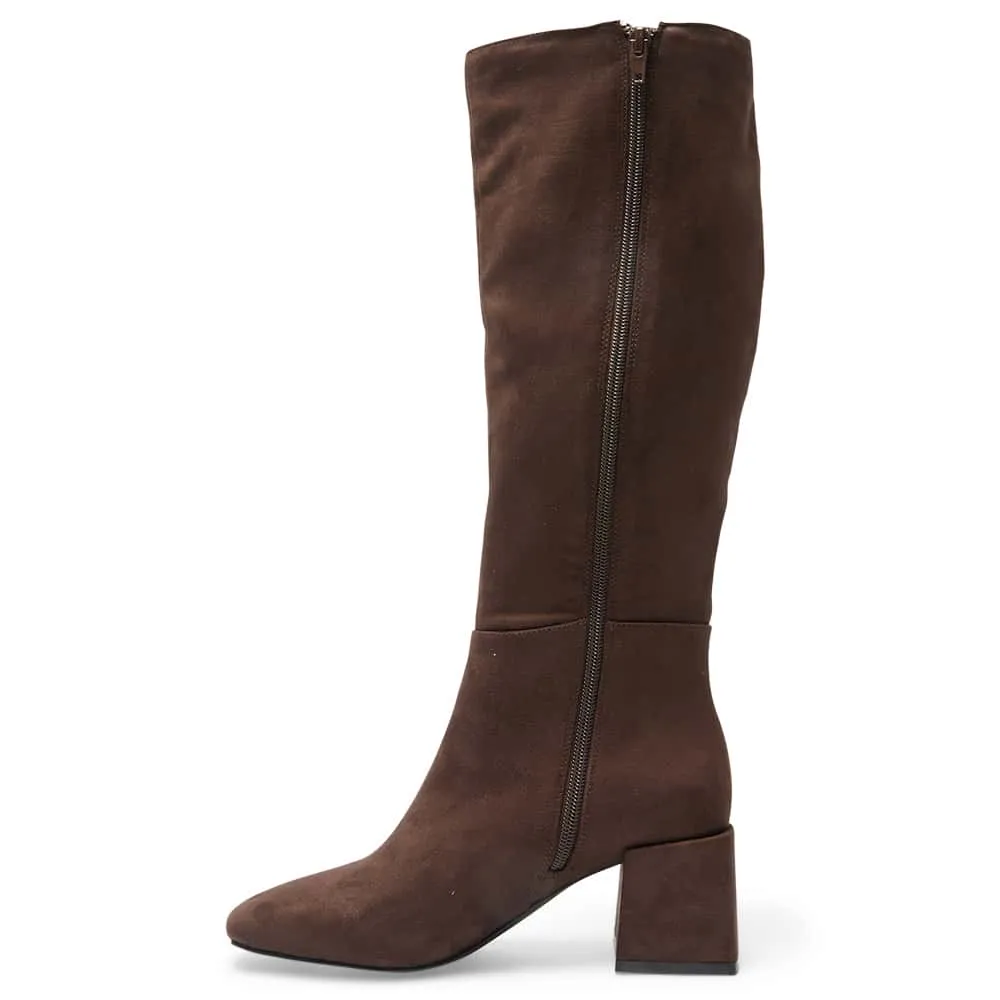 Tabby Boot in Chocolate Micro