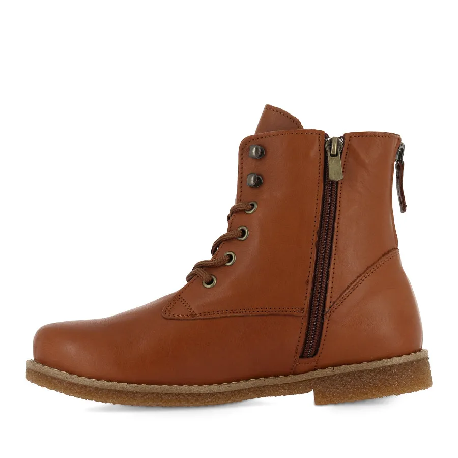 TRISS - CHESTNUT LEATHER
