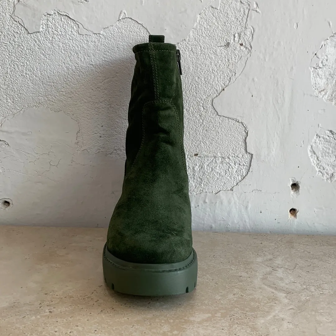 Unisa Jofo Green Suede