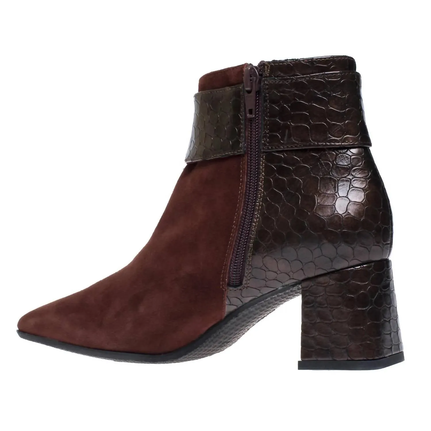 Women Linzi Ankle Boot In Chocolate