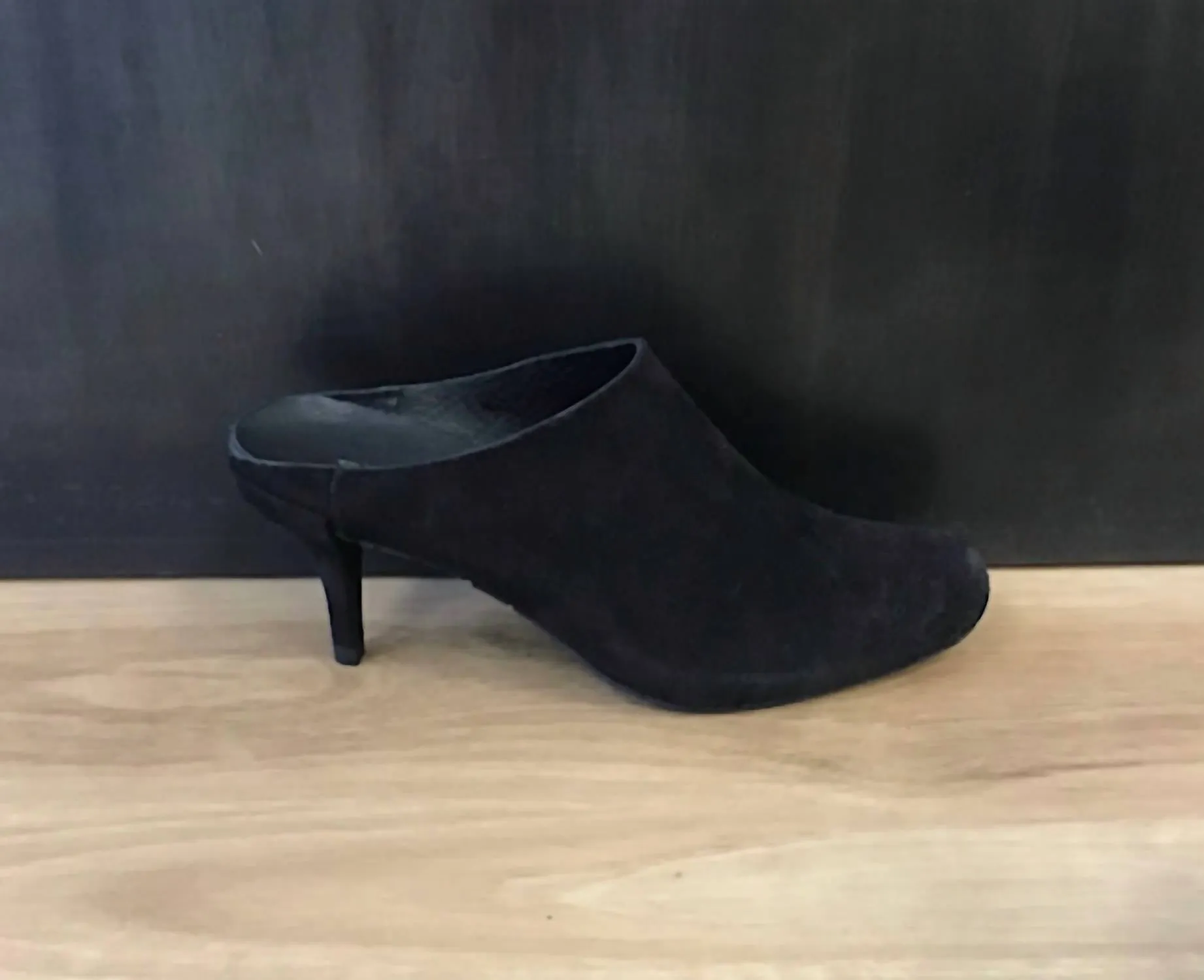 Women Woleta Slip On Shoe In Black Castoro