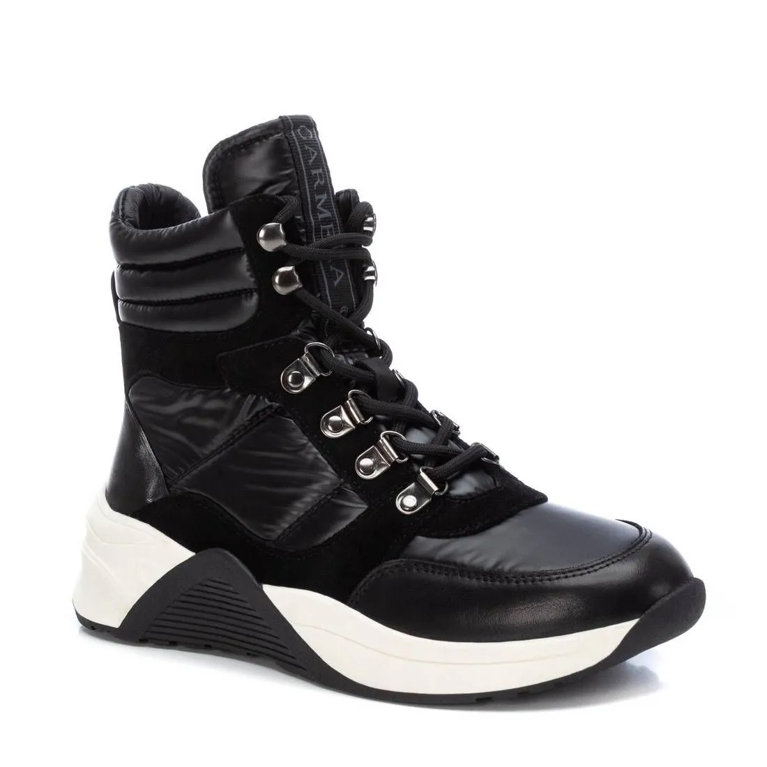 Women's Casual Booties By XTI