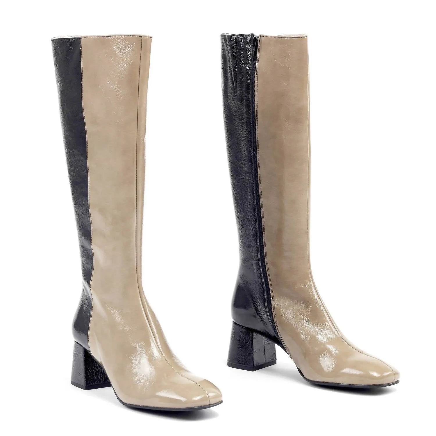 Women's Elegance Castoro Boots In Beige/black