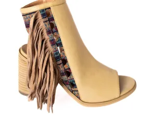 Women's Fayette Fringe Heeled Sandal In Natural
