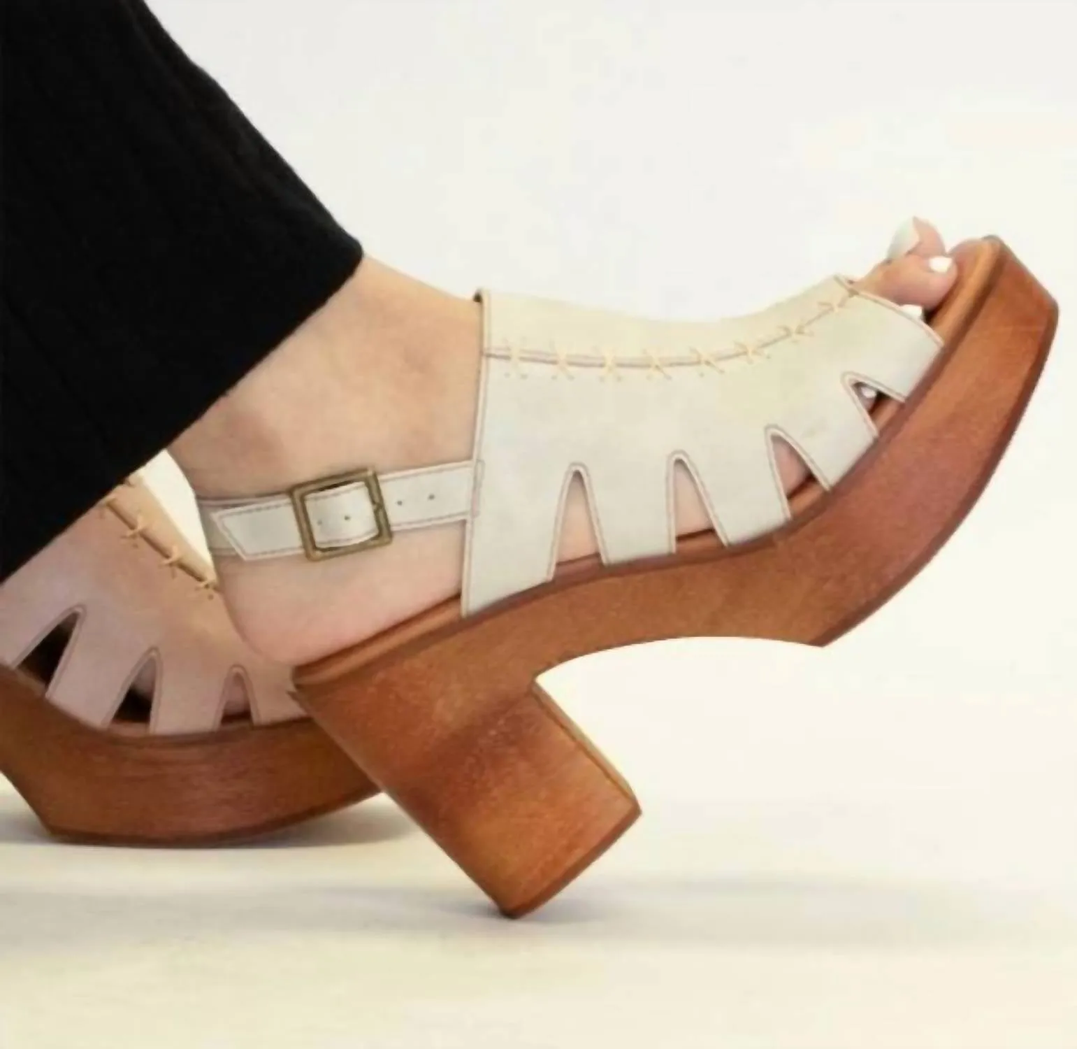 Women's Fontella Platform Sandal In Cream