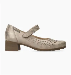 Women's Gilia Hand Made Mary Jane Pumps In Dark Taupe