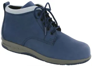 Women's Gretchen Chukka Boot In Navy