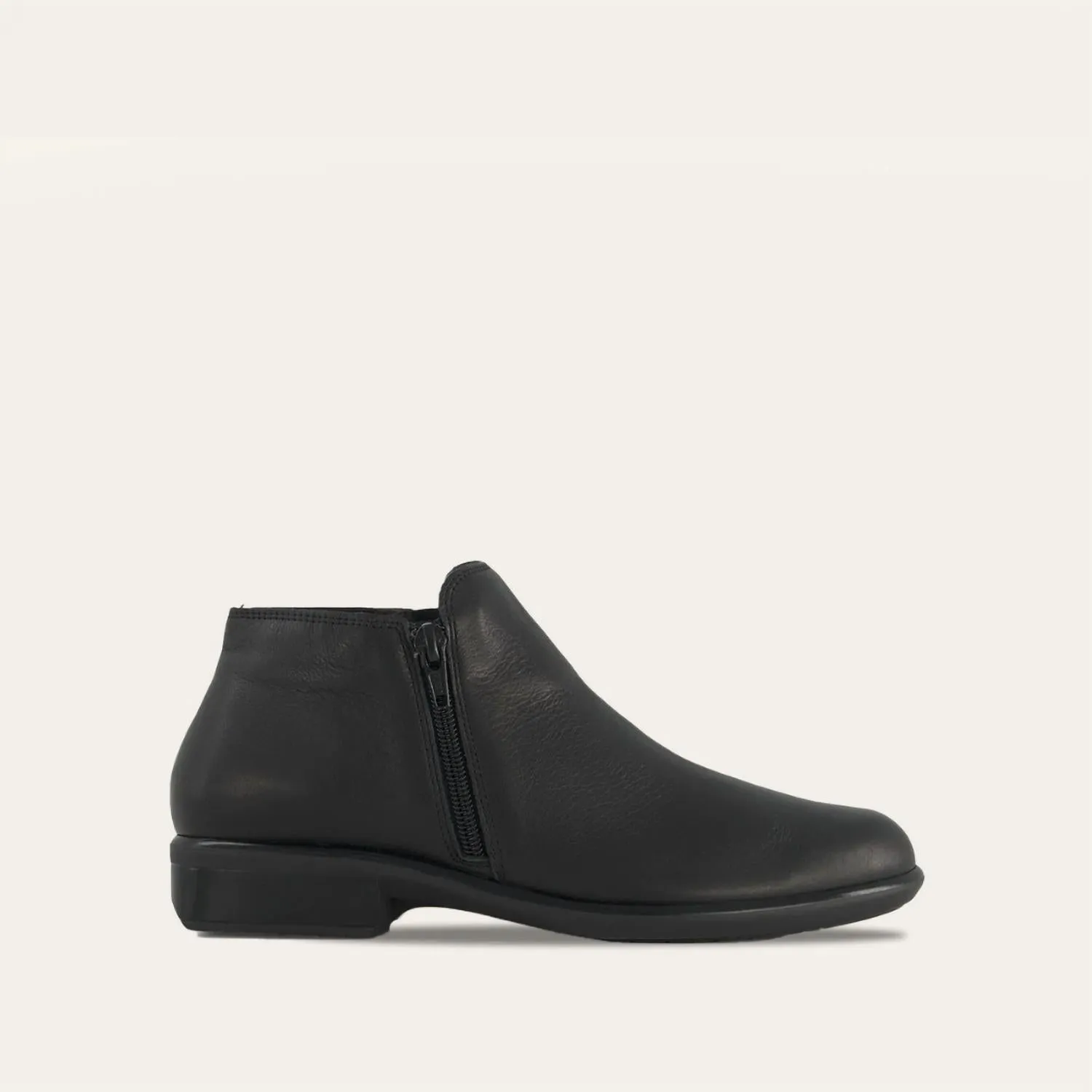 Women's Helm Boots In Water Resistant Black