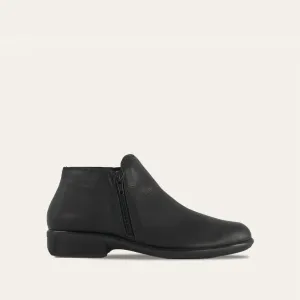 Women's Helm Boots In Water Resistant Black