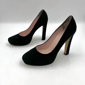 Women's Nessle Pumps Suede Heels In Black Suede