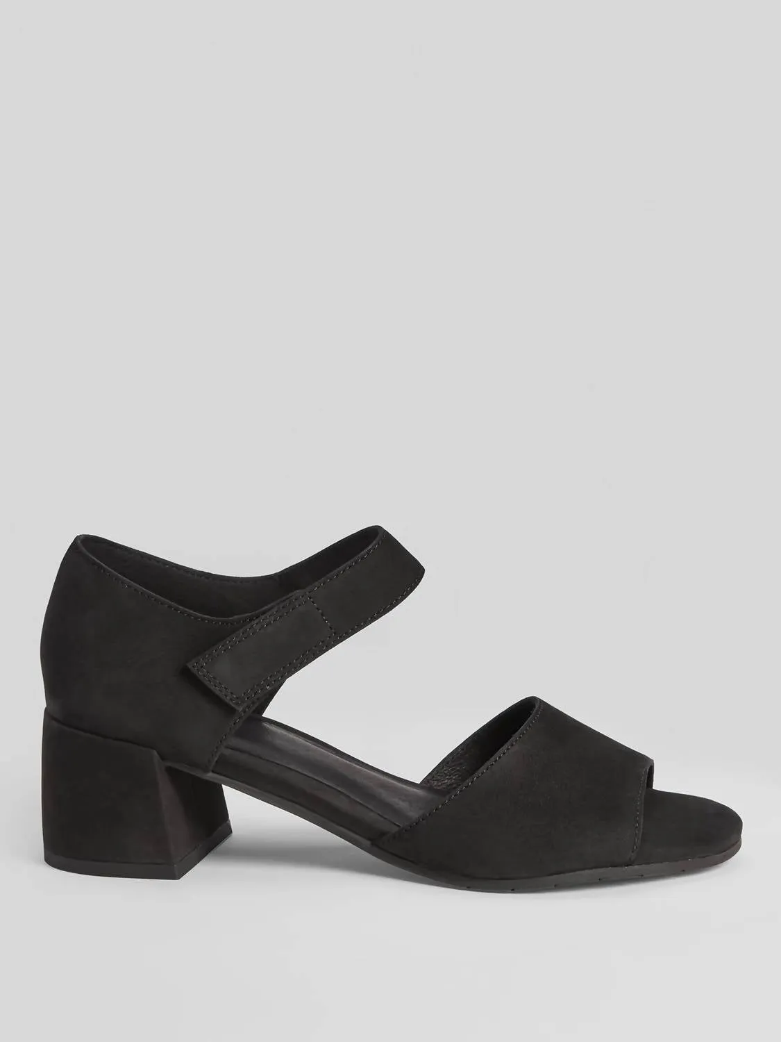 Women's Tumbled Nubuck Heels In Black